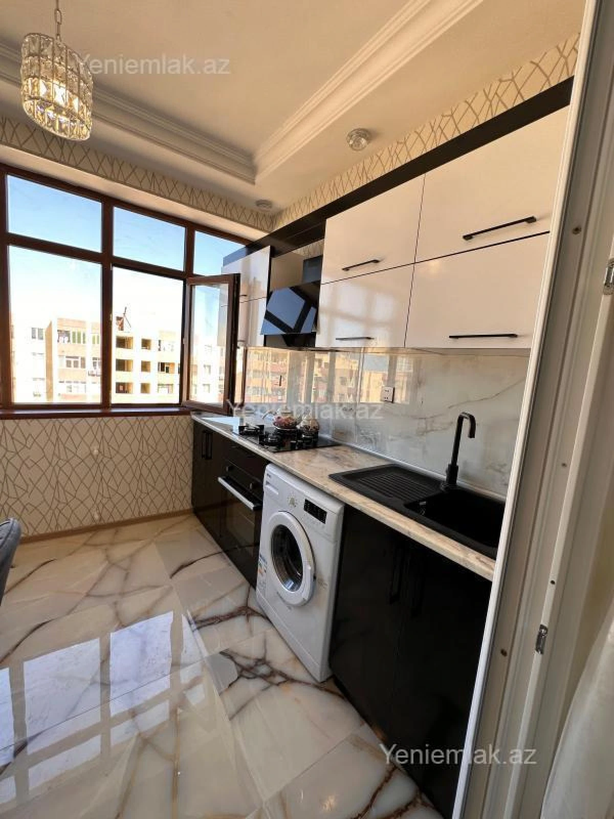 Satılır 3 otaqlı yeni tikili 73 m²