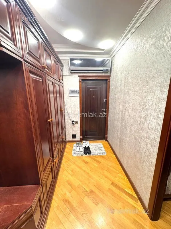 Satılır 4 otaqlı köhnə tikili 86 m²