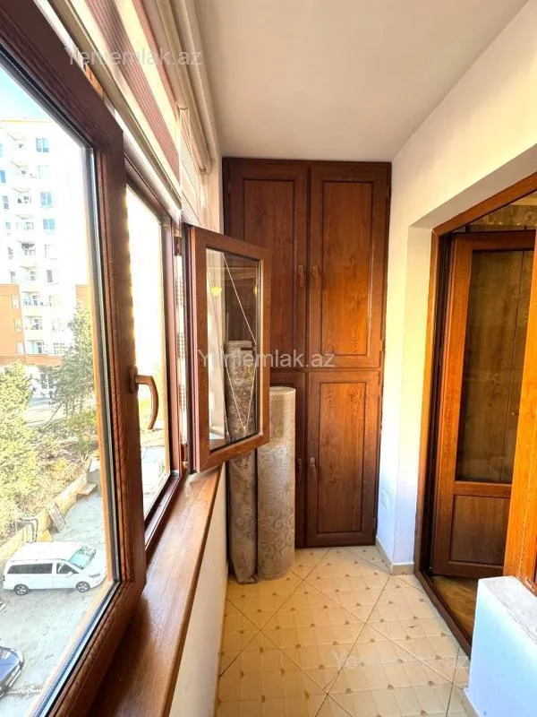 Satılır 4 otaqlı köhnə tikili 86 m²