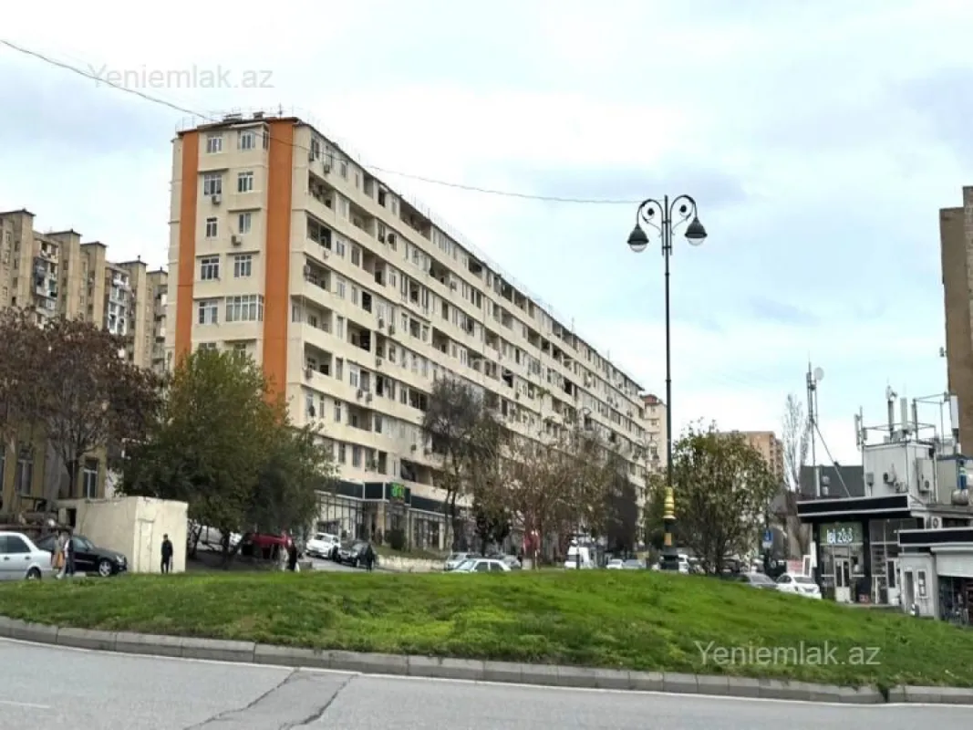 Satılır 4 otaqlı köhnə tikili 86 m²