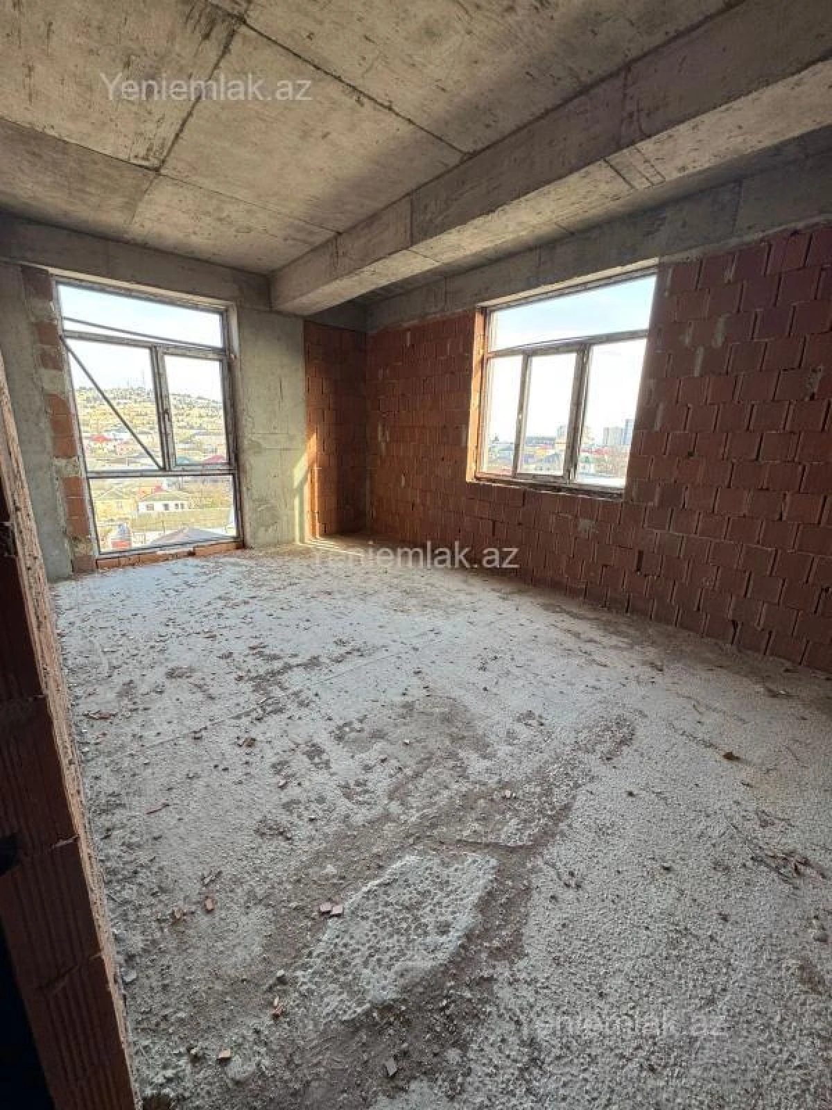 Satılır 2 otaqlı yeni tikili 87.5 m²