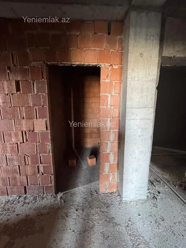 Satılır 2 otaqlı yeni tikili 87.5 m²
