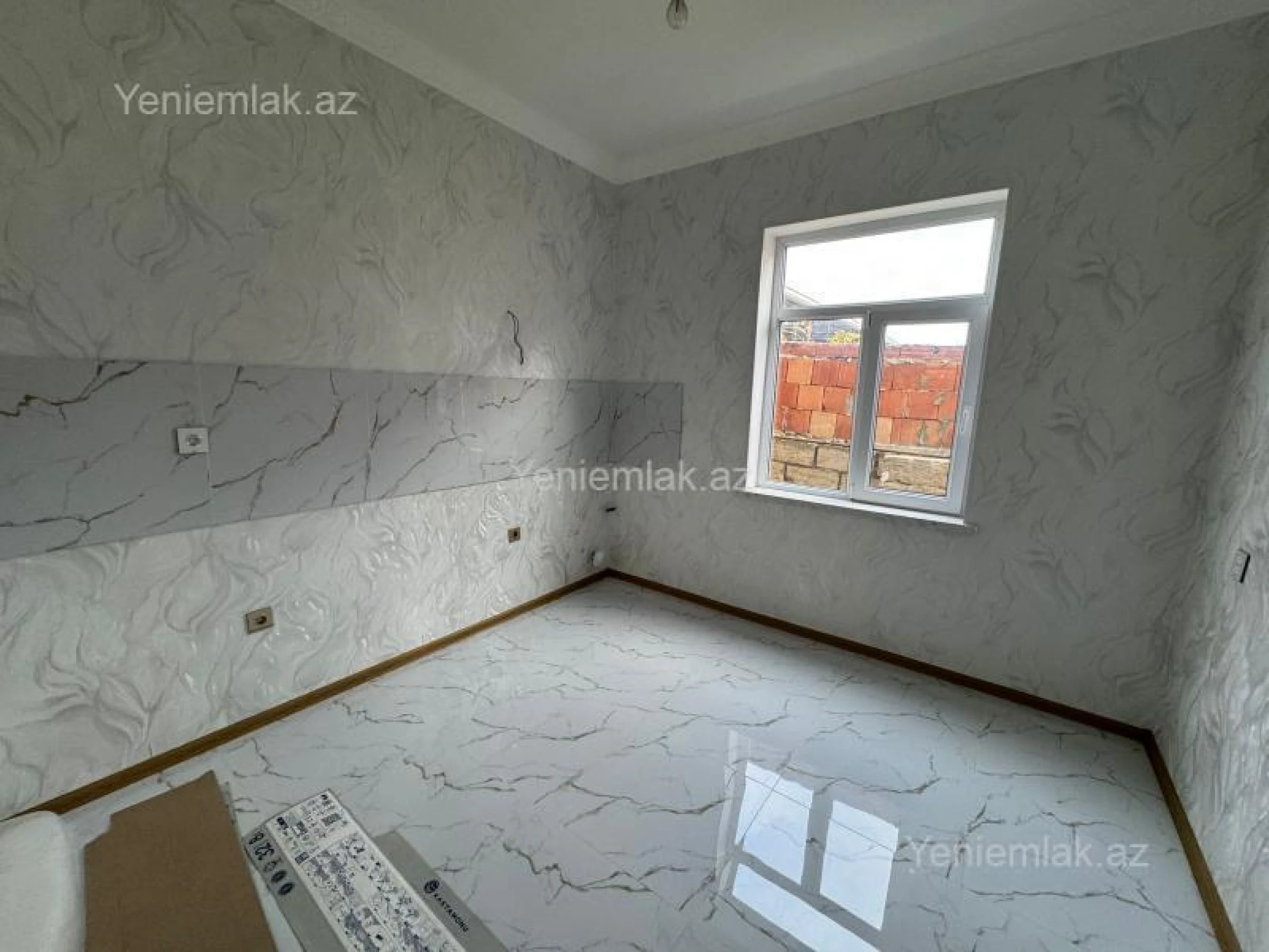 Satılır 4 otaqlı həyət evi 120 m²