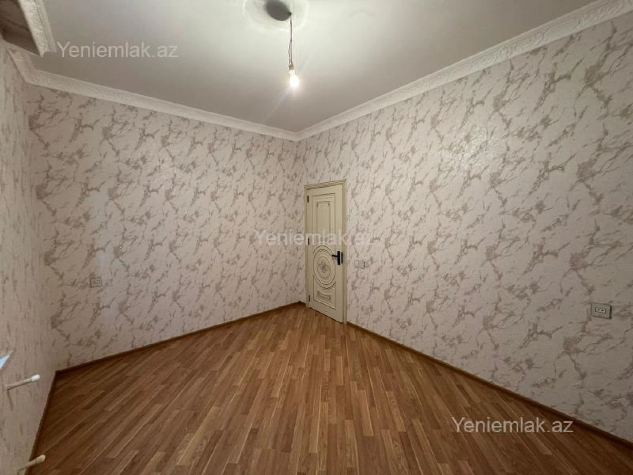 Satılır 4 otaqlı həyət evi 120 m²