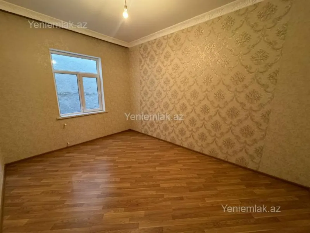Satılır 4 otaqlı həyət evi 120 m²
