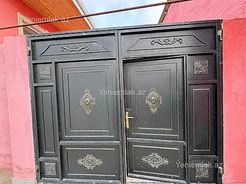 Satılır 4 otaqlı həyət evi 120 m²