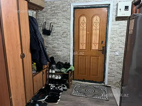 Satılır 3 otaqlı köhnə tikili 75 m²