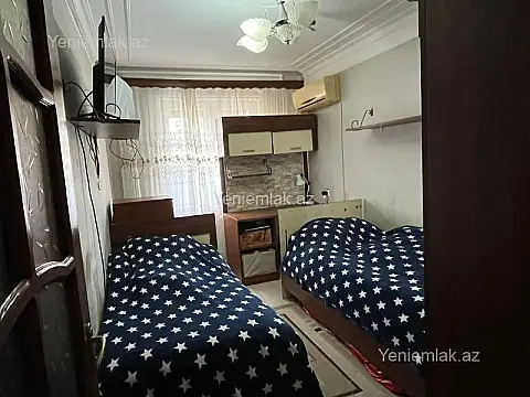 Satılır 3 otaqlı köhnə tikili 75 m²