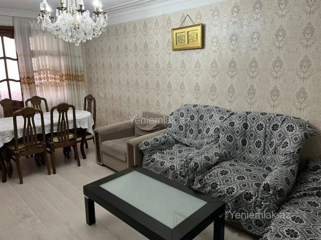 Satılır 3 otaqlı köhnə tikili 75 m²