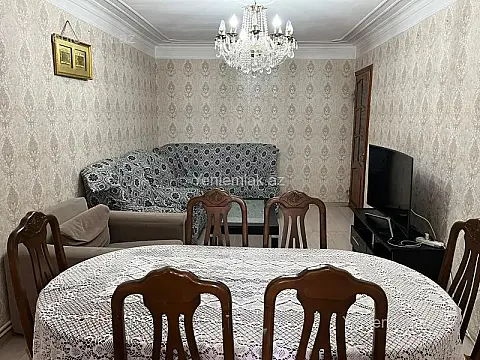 Satılır 3 otaqlı köhnə tikili 75 m² — Bakı, Nizami 3 otaq 75.00 m²