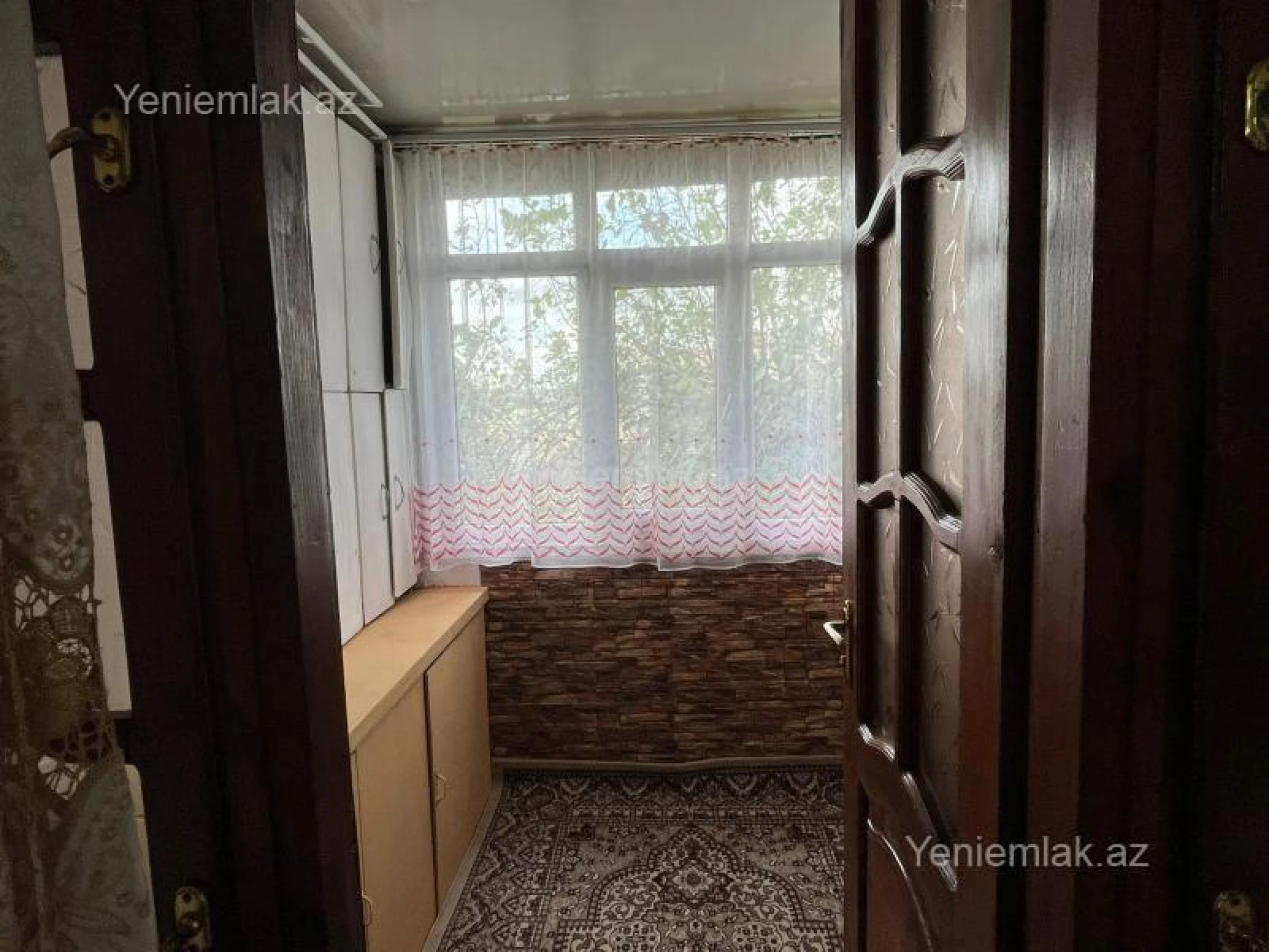 Satılır 3 otaqlı köhnə tikili 75 m²