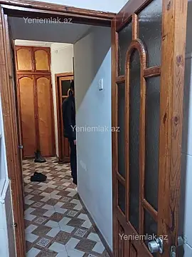 Satılır 2 otaqlı köhnə tikili 50 m²
