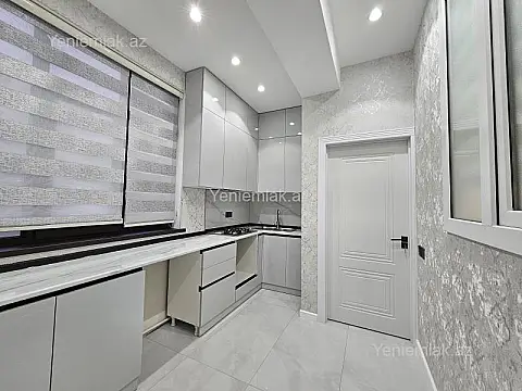 Satılır 3 otaqlı yeni tikili 81 m²