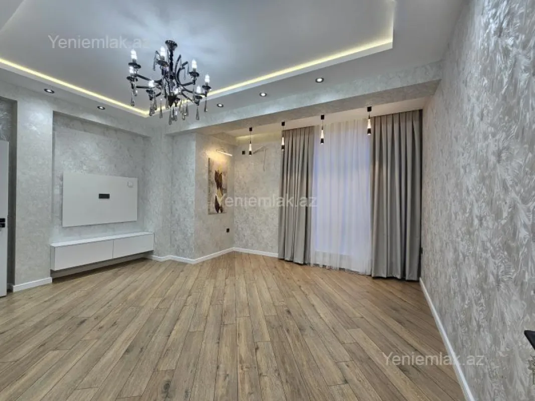 Satılır 3 otaqlı yeni tikili 81 m²