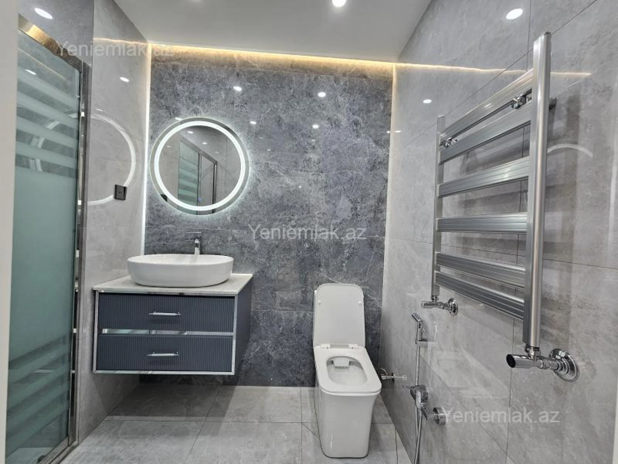 Satılır 3 otaqlı yeni tikili 81 m²