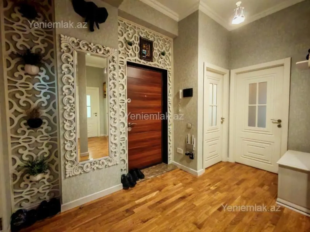 Satılır 3 otaqlı yeni tikili 87 m²