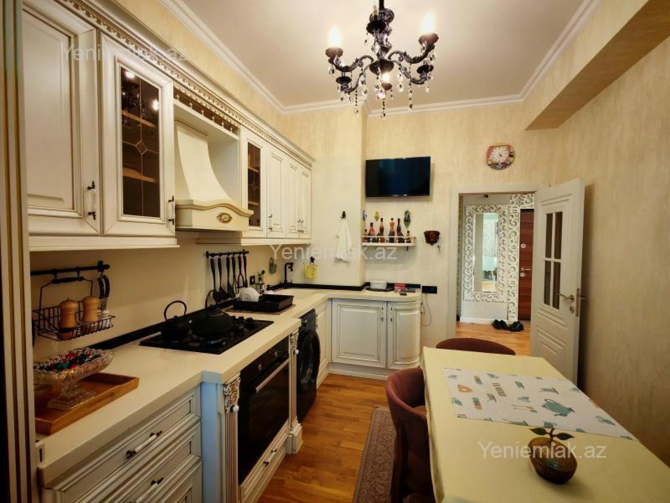 Satılır 3 otaqlı yeni tikili 87 m²