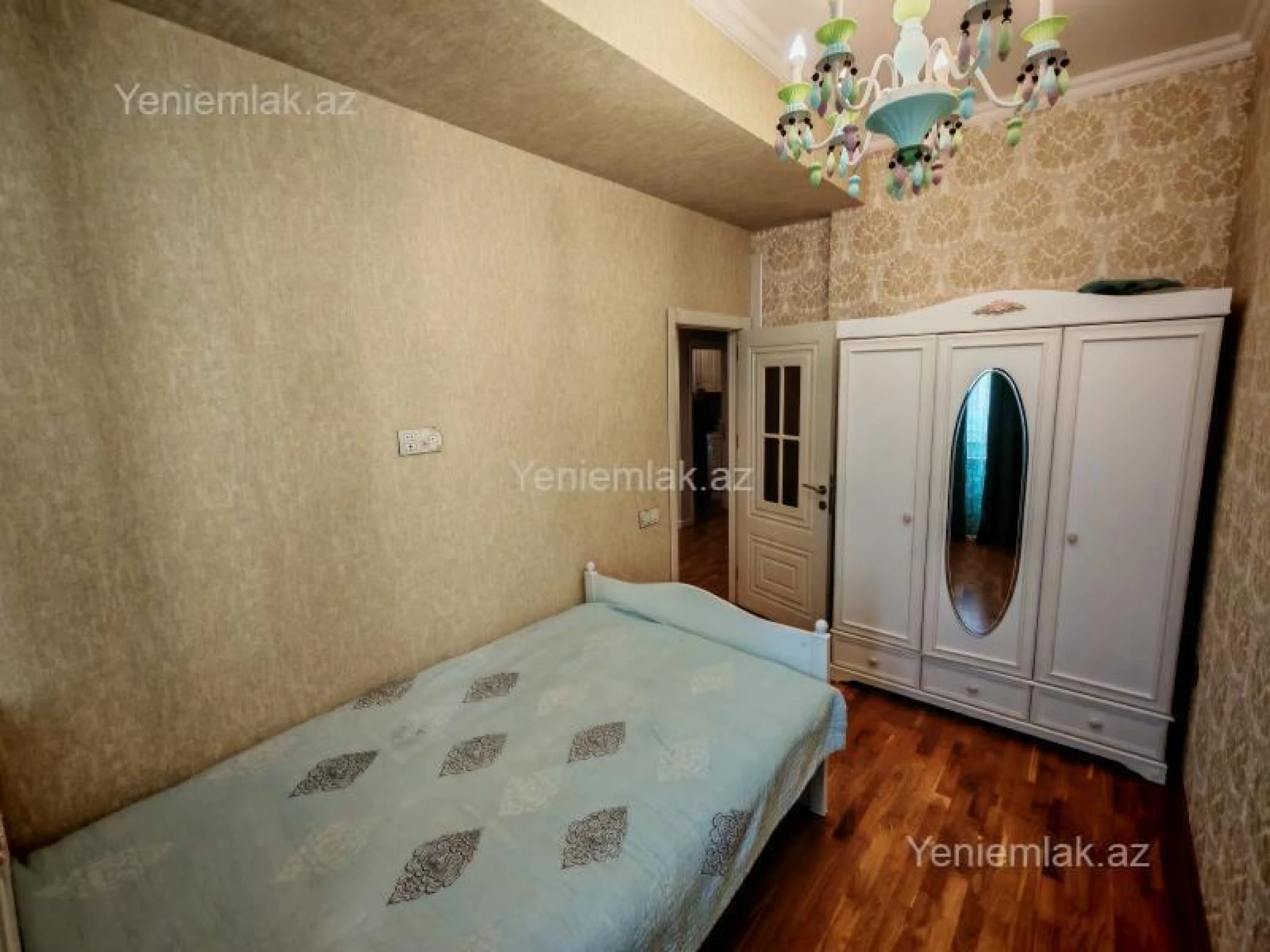 Satılır 3 otaqlı yeni tikili 87 m²