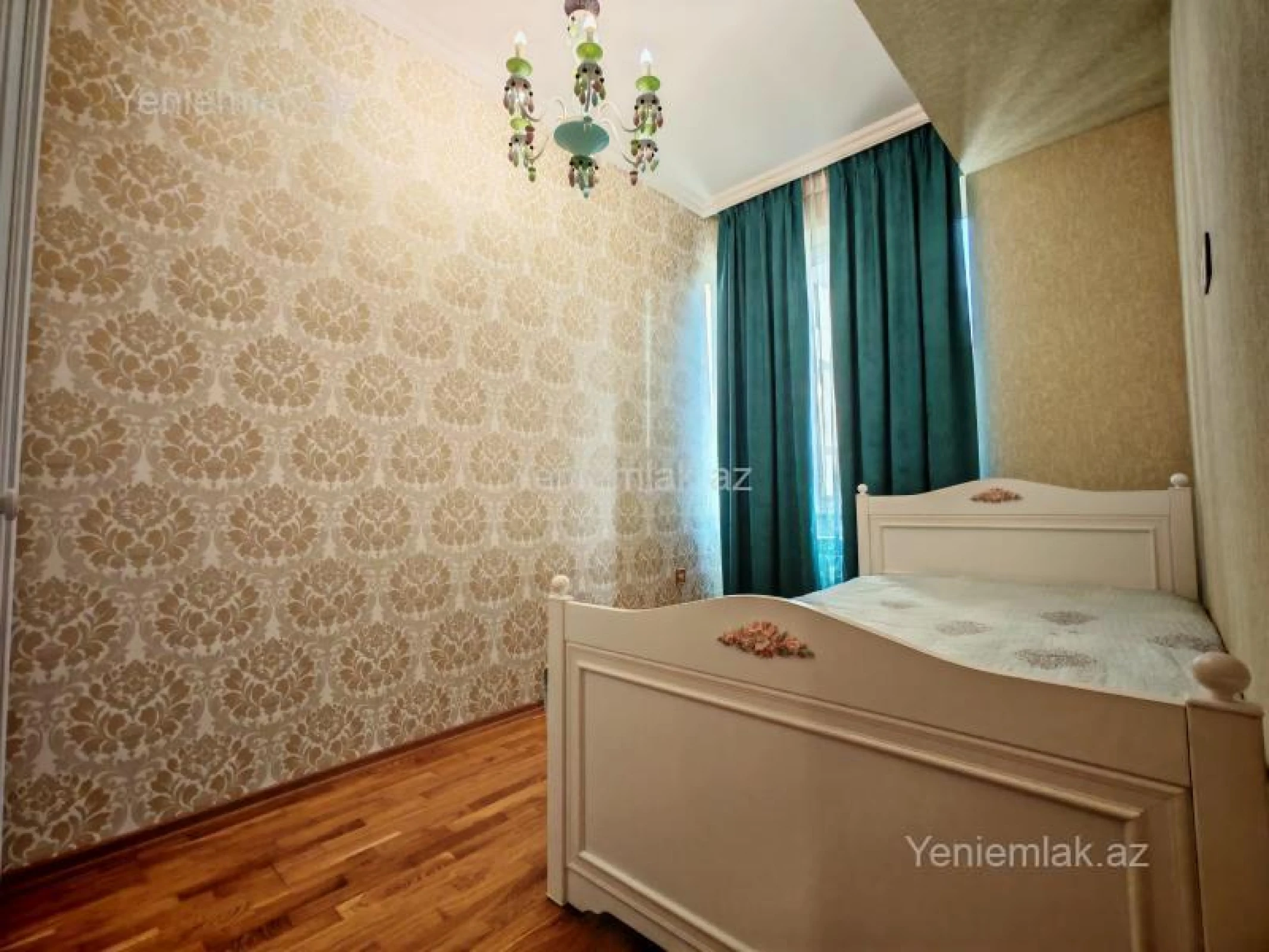 Satılır 3 otaqlı yeni tikili 87 m²