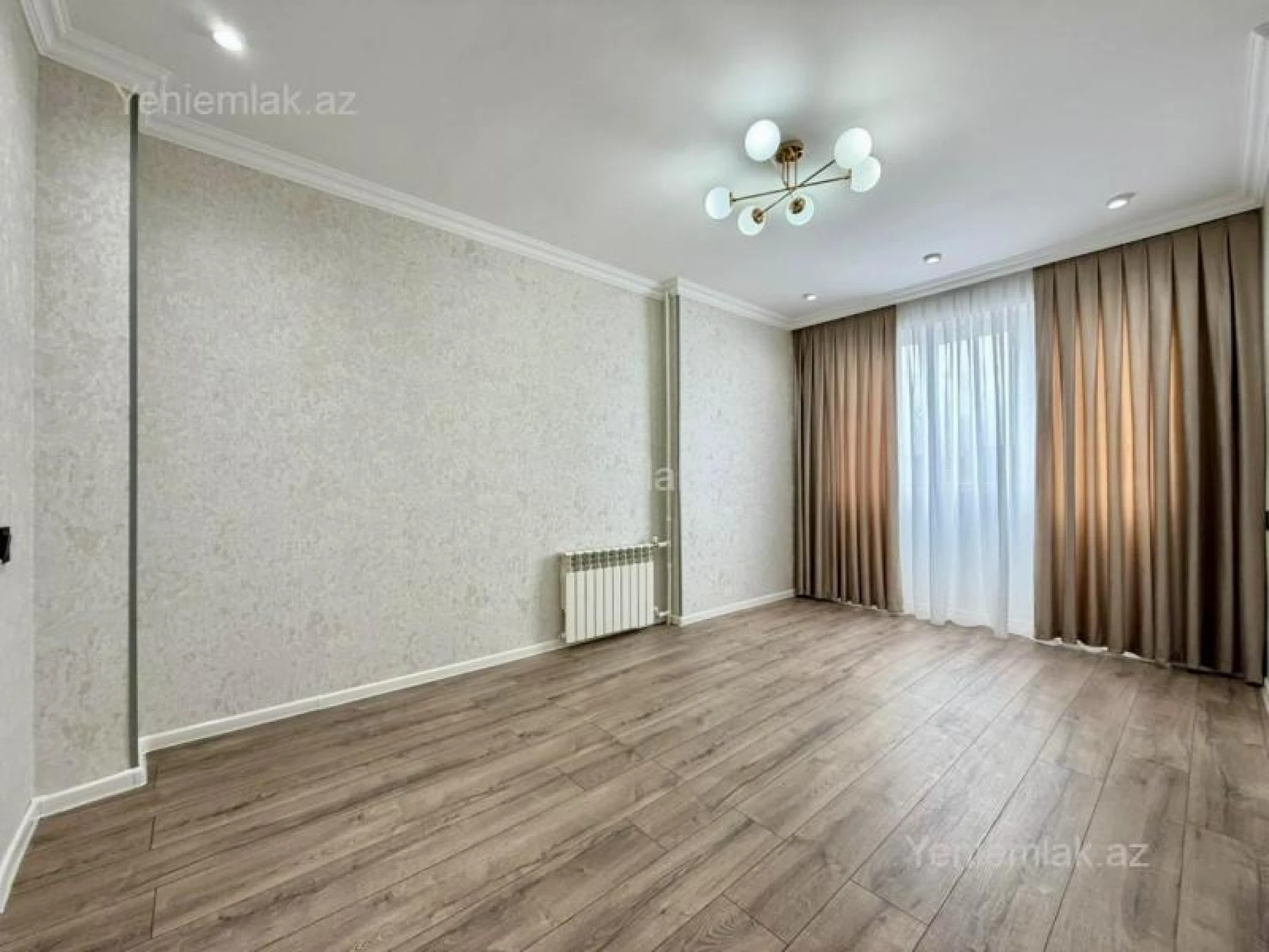 Satılır 3 otaqlı köhnə tikili 85 m²