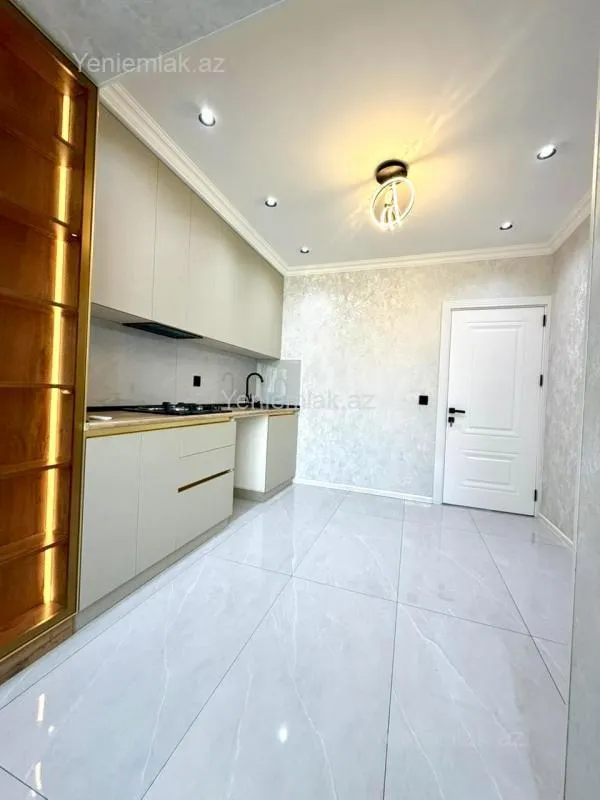 Satılır 3 otaqlı köhnə tikili 85 m²