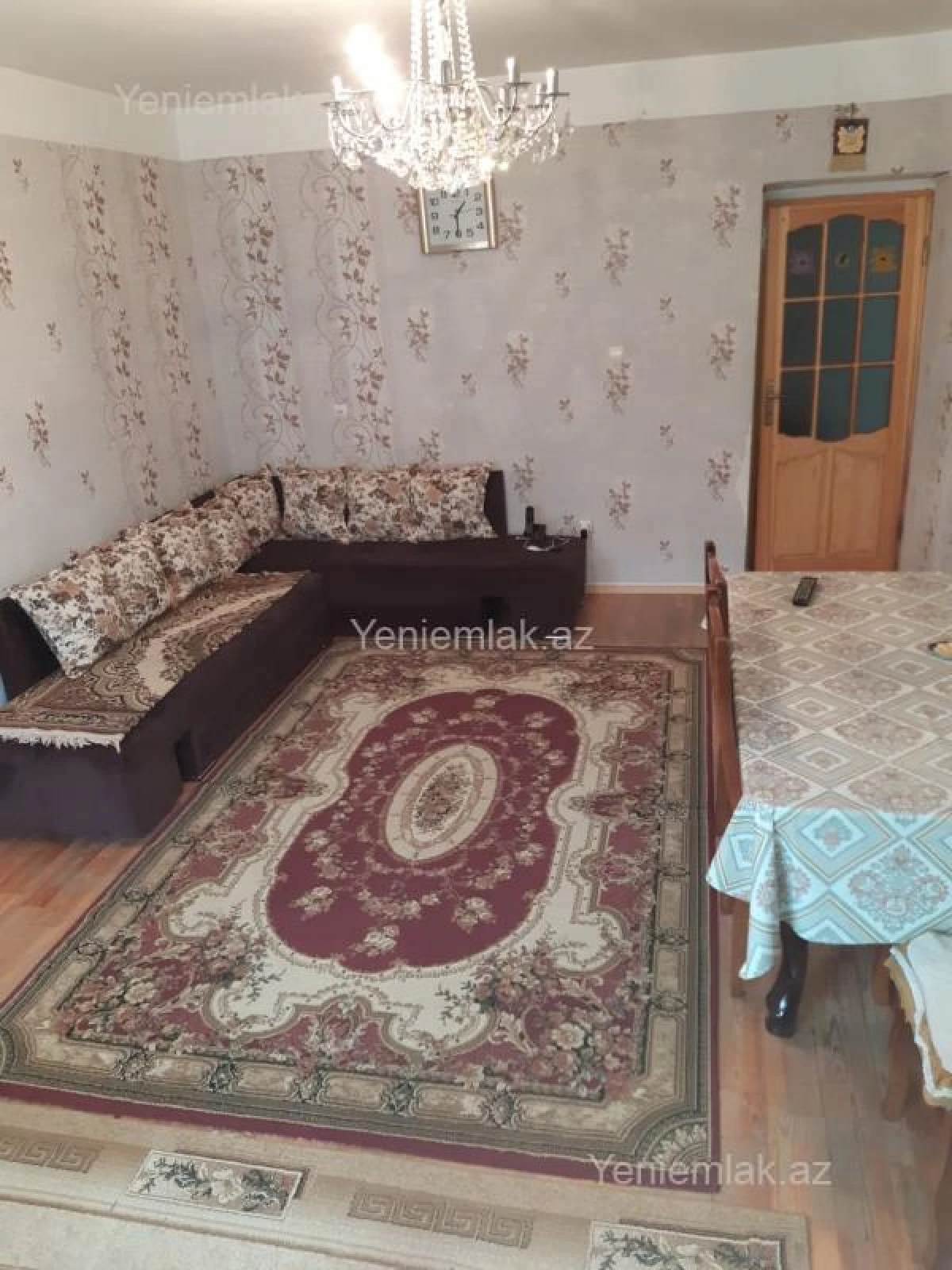 Satılır 2 otaqlı köhnə tikili 50 m²