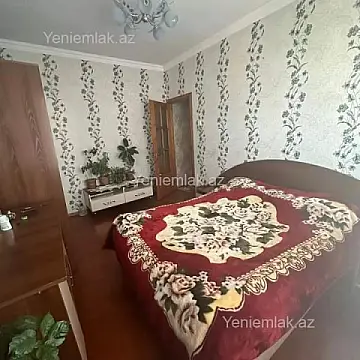 Satılır 5 otaqlı köhnə tikili 95 m²