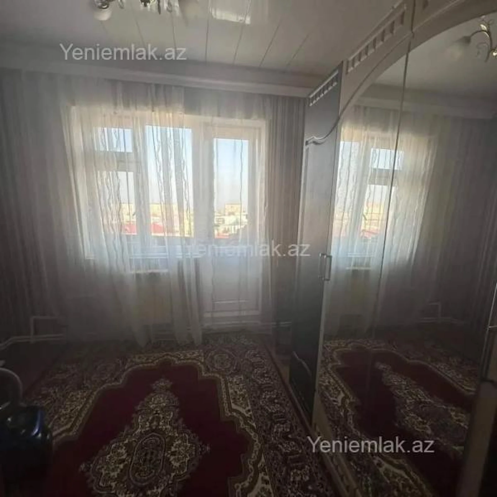 Satılır 5 otaqlı köhnə tikili 95 m²