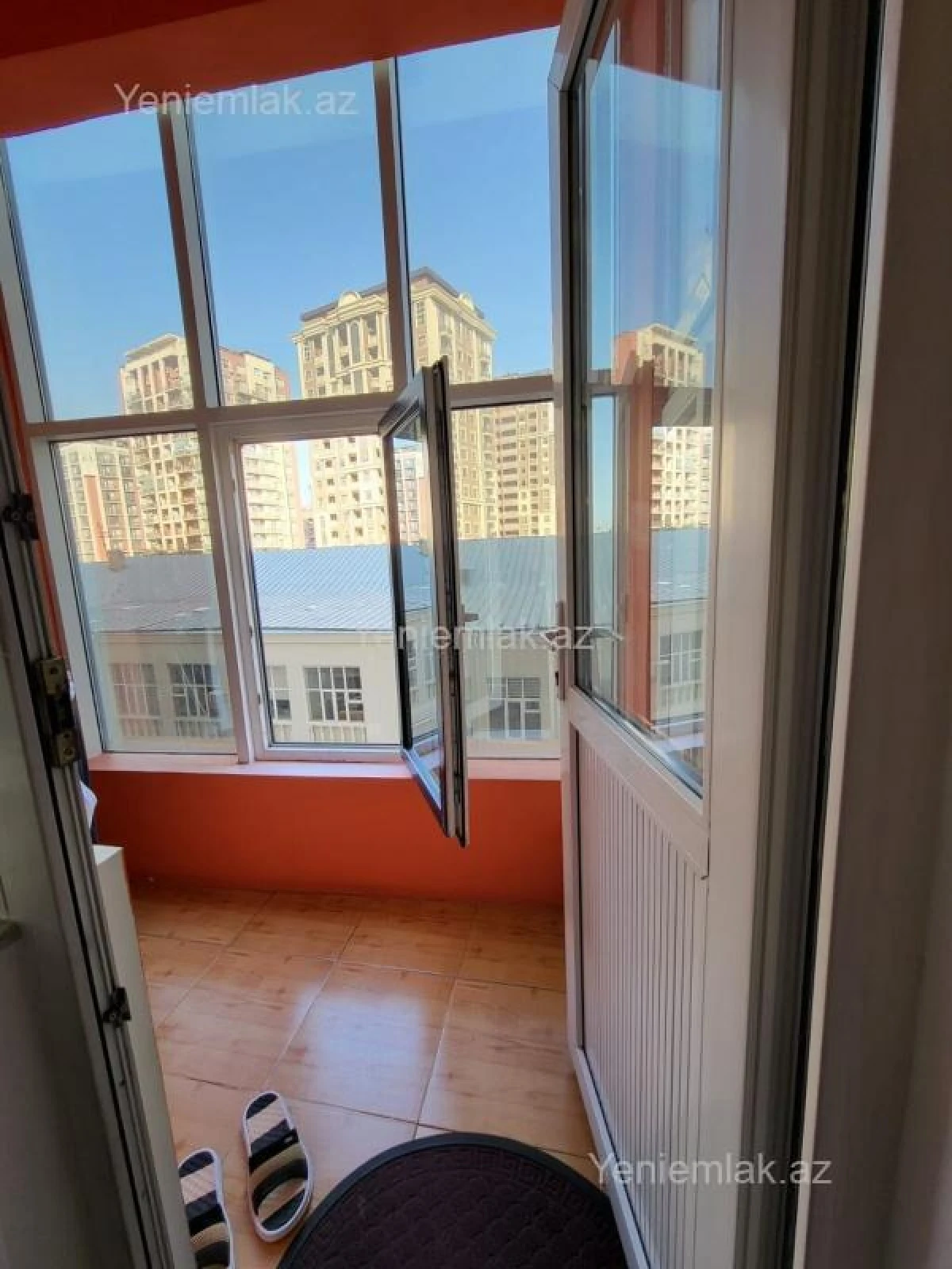 Satılır 2 otaqlı yeni tikili 80 m²
