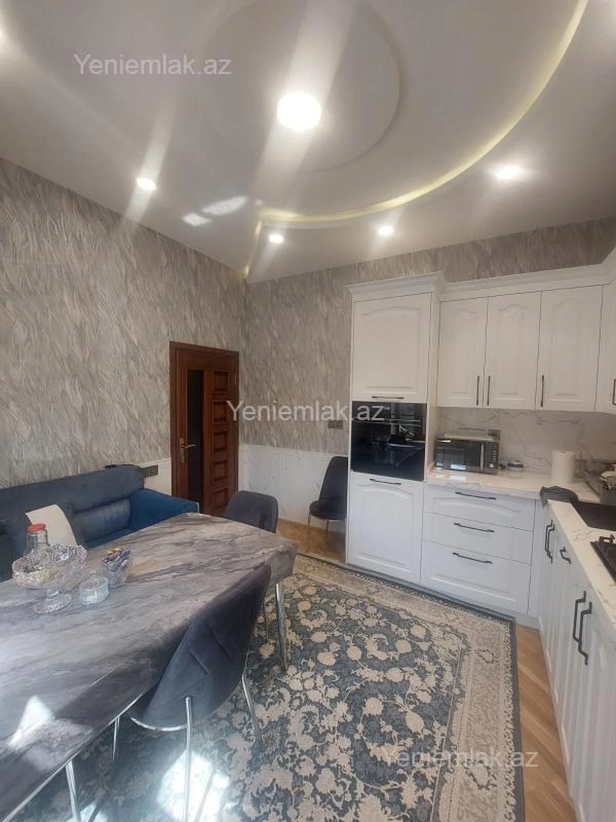 Satılır 6 otaqlı həyət evi 280 m²