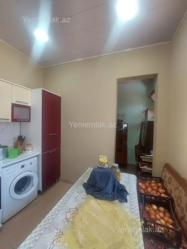 Satılır 6 otaqlı həyət evi 280 m²