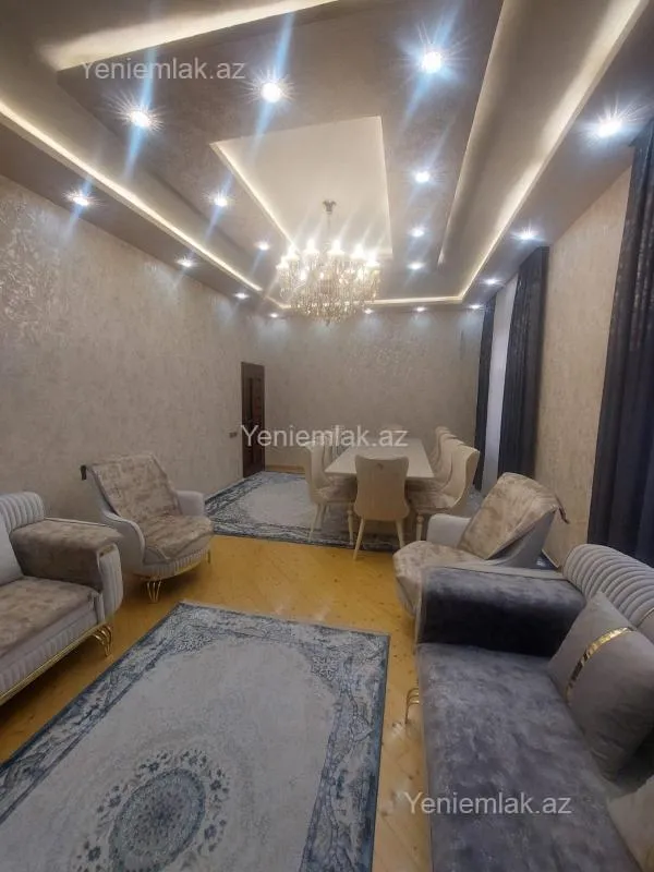 Satılır 6 otaqlı həyət evi 280 m²