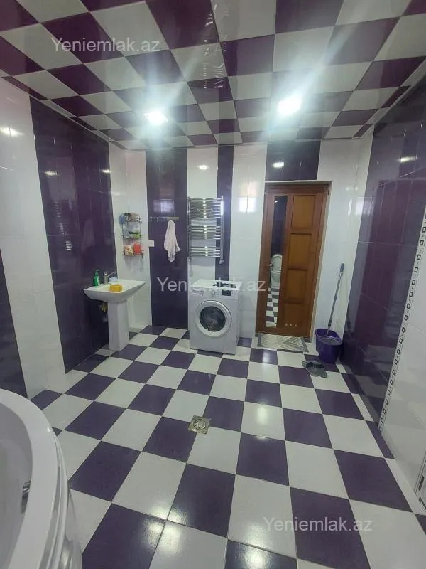 Satılır 6 otaqlı həyət evi 280 m²