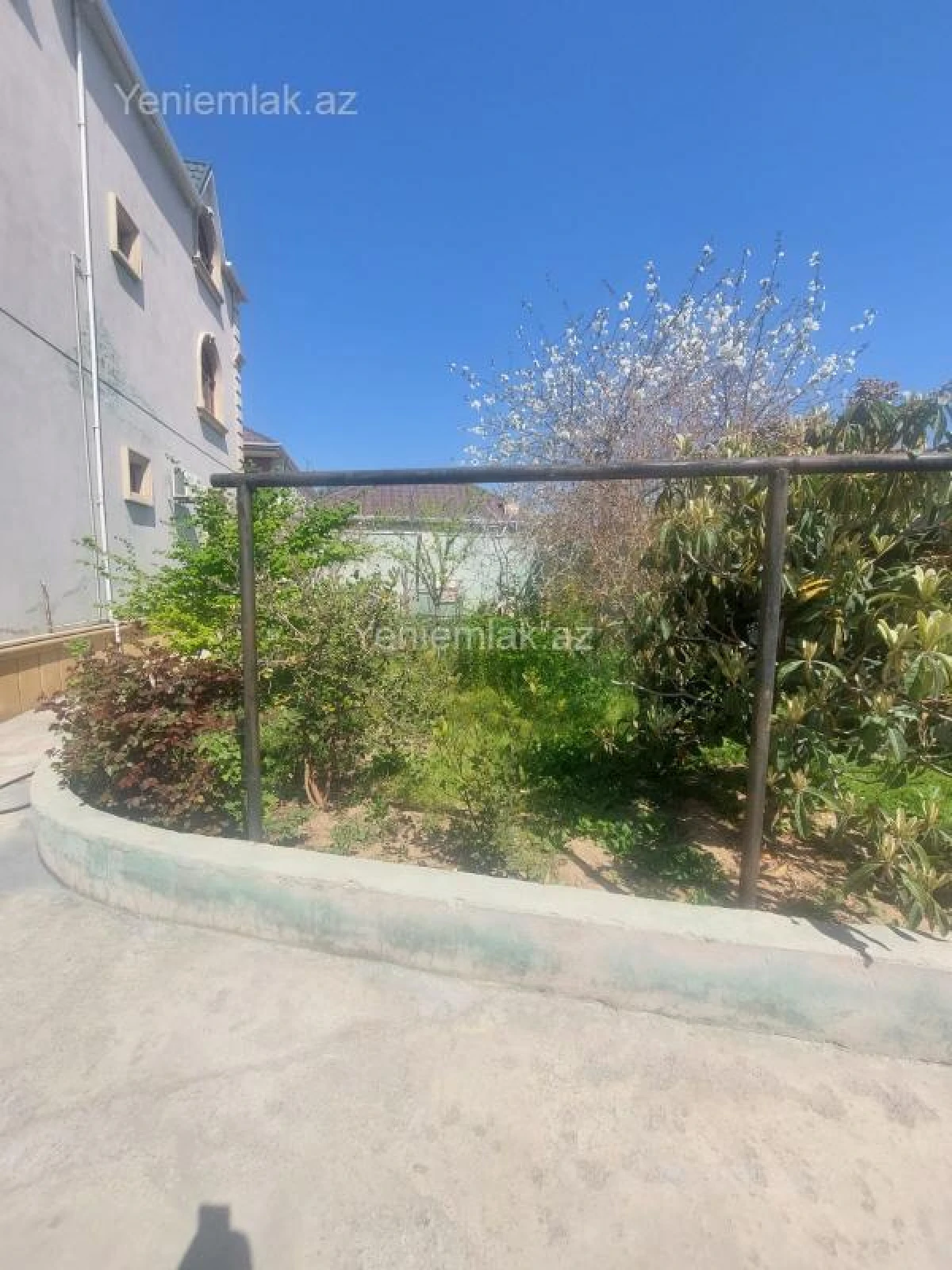 Satılır 6 otaqlı həyət evi 280 m²