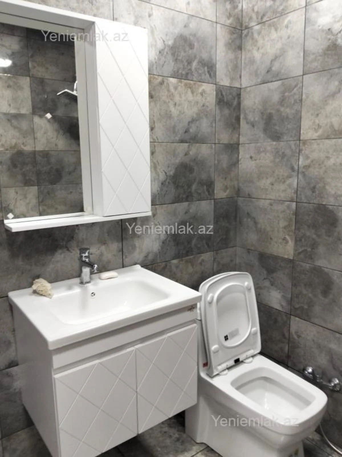 Satılır 2 otaqlı yeni tikili 50 m²