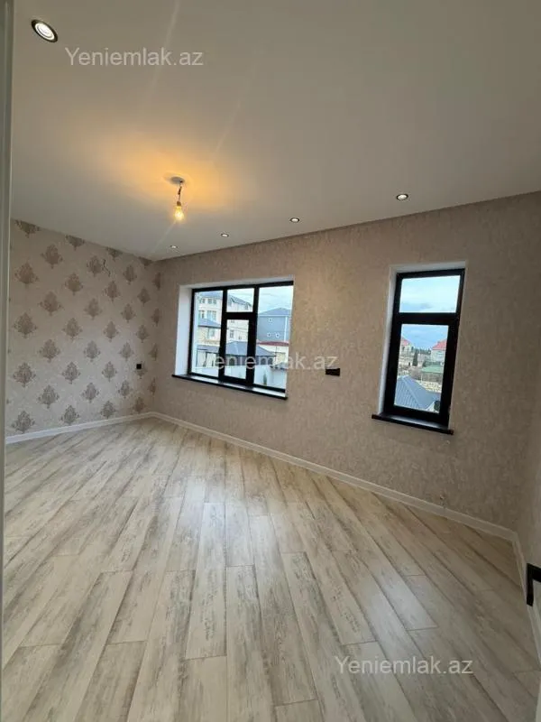 Satılır 4 otaqlı həyət evi 140 m²