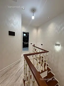 Satılır 4 otaqlı həyət evi 140 m²