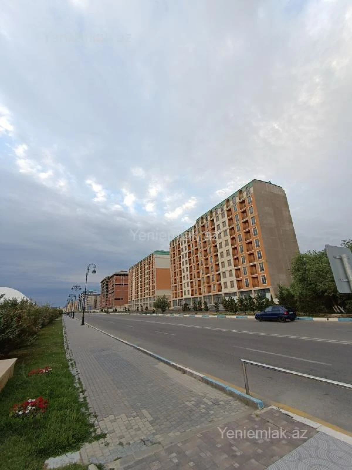 Satılır 2 otaqlı yeni tikili 71 m²