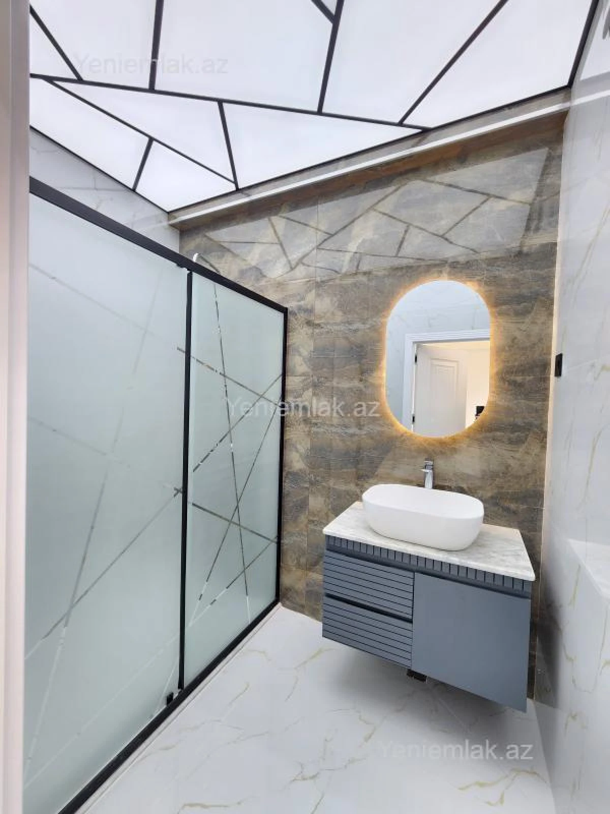 Satılır 3 otaqlı yeni tikili 112 m²