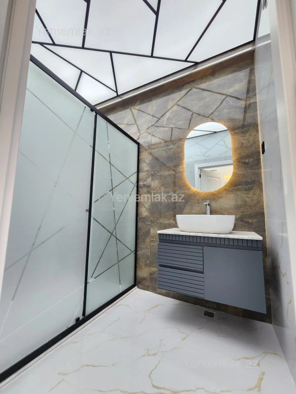 Satılır 3 otaqlı yeni tikili 112 m²