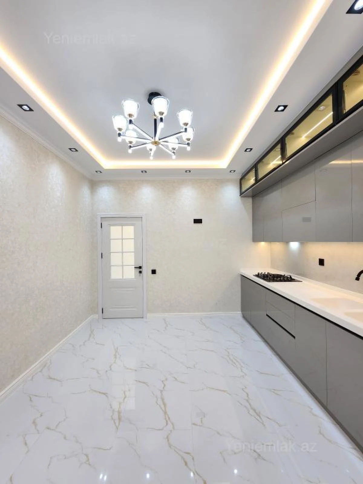 Satılır 3 otaqlı yeni tikili 112 m²