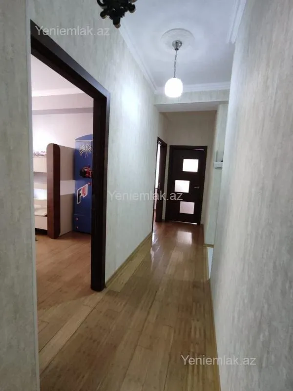 Satılır 3 otaqlı yeni tikili 90 m²
