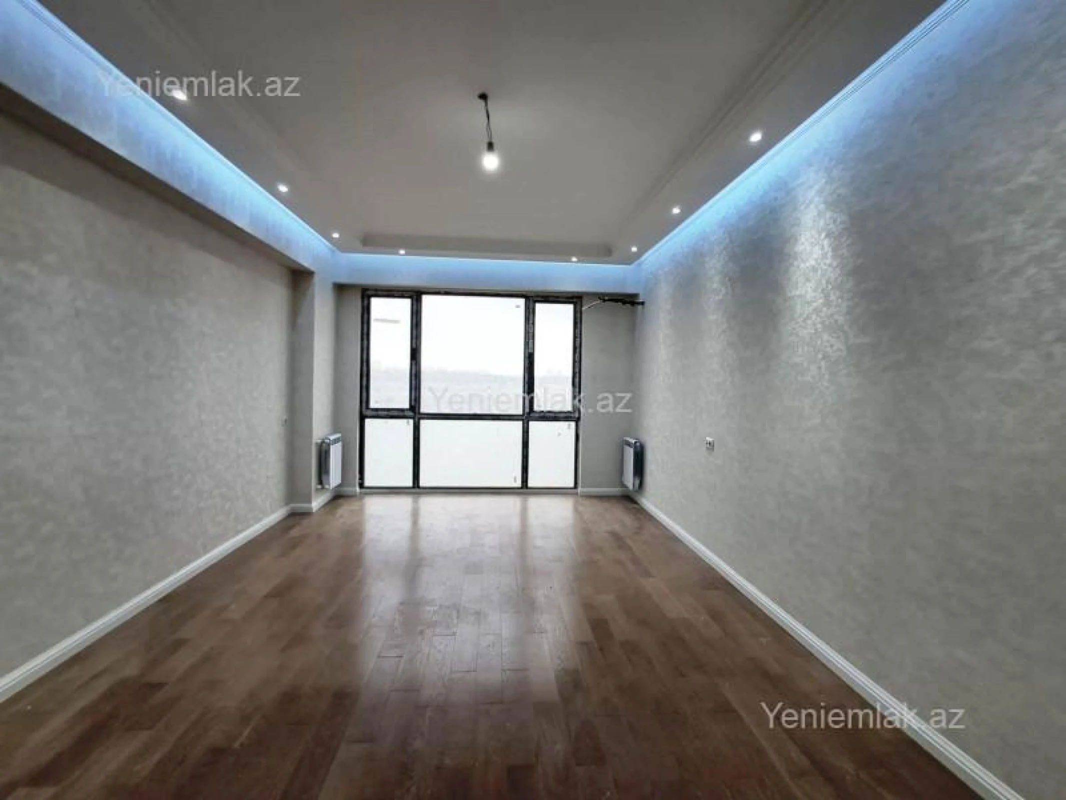 Satılır 3 otaqlı yeni tikili 82.7 m²