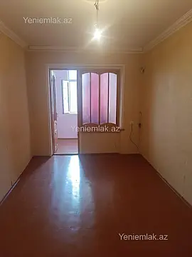Satılır 2 otaqlı köhnə tikili 44 m² — Sumqayıt, 8-ci mikrorayon 2 otaq 44.00 m²