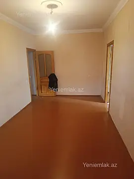 Satılır 2 otaqlı köhnə tikili 44 m²