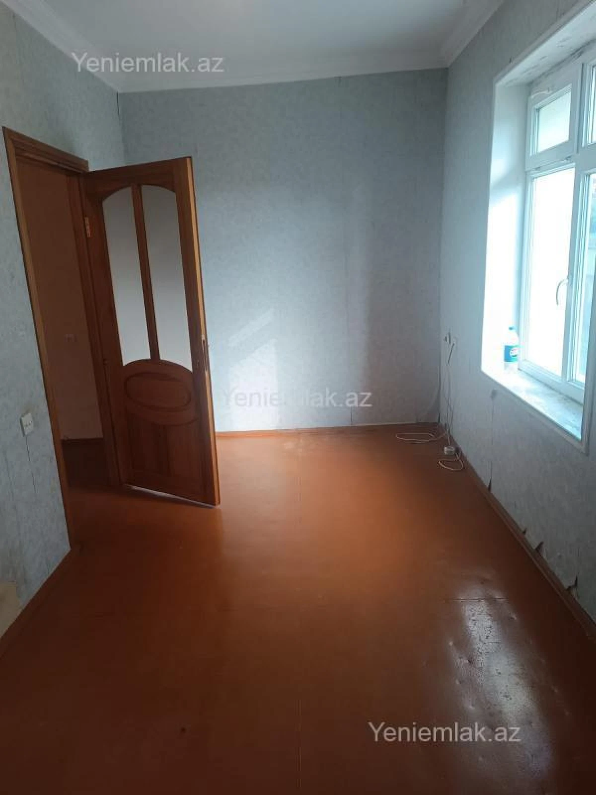 Satılır 2 otaqlı köhnə tikili 44 m²