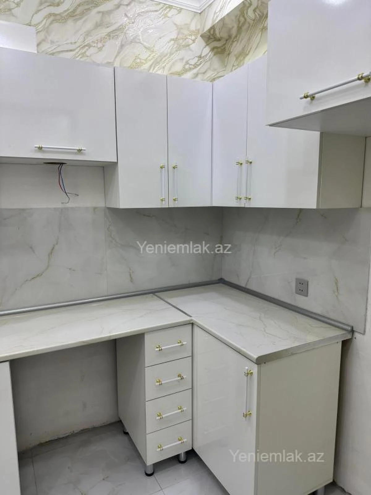 Satılır 2 otaqlı yeni tikili 46 m²