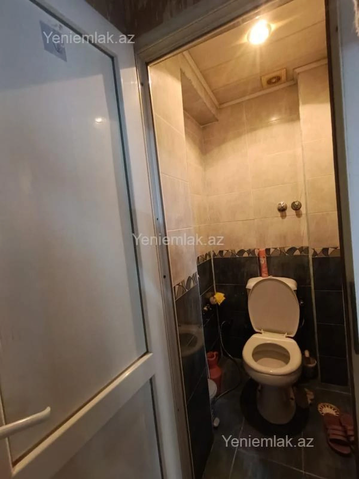 Satılır 3 otaqlı köhnə tikili 80 m²