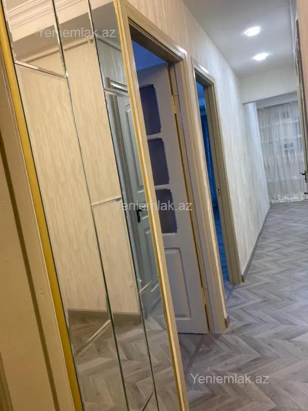 Satılır 3 otaqlı köhnə tikili 75 m²