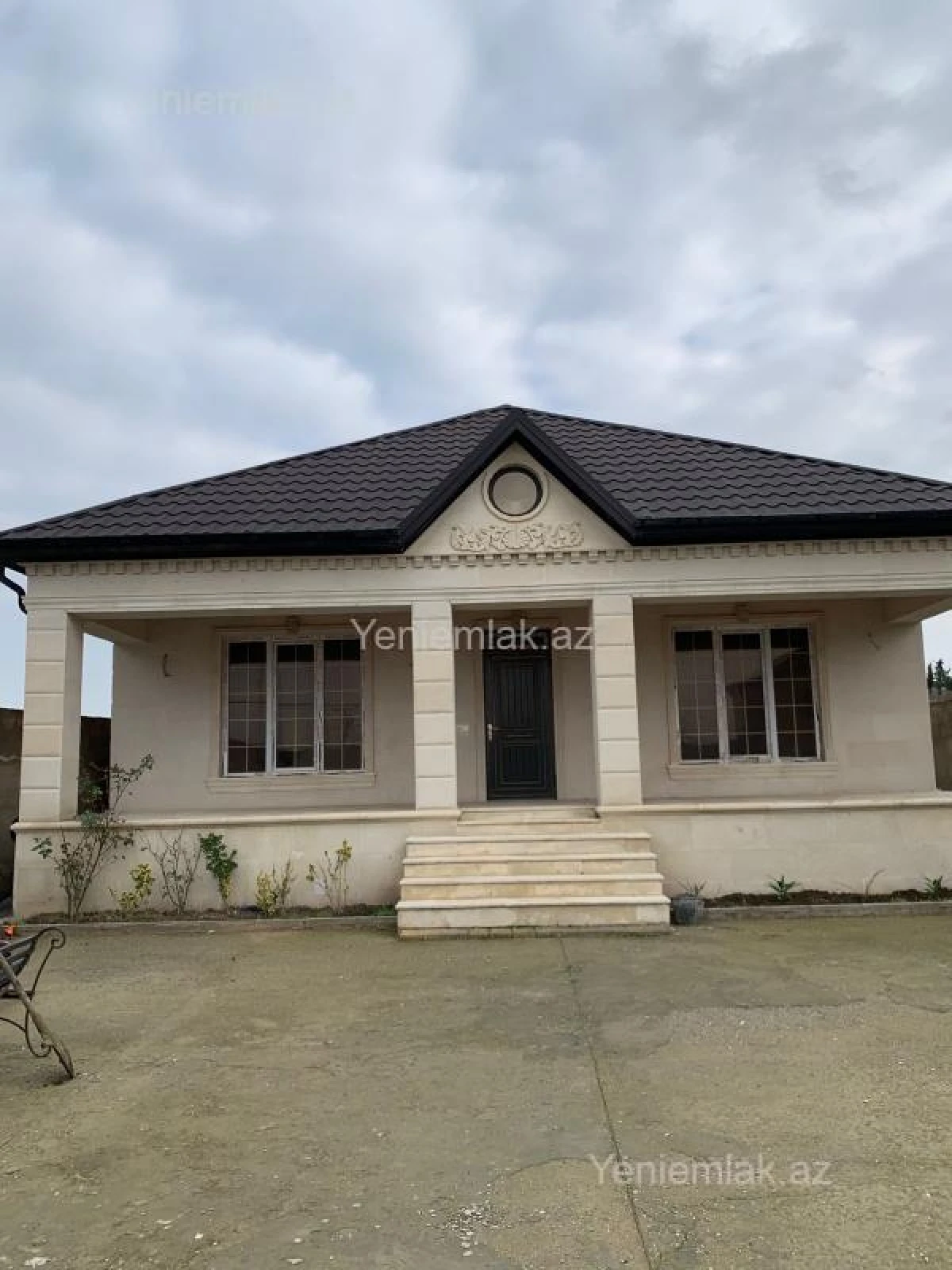 Satılır 3 otaqlı həyət evi 90 m²